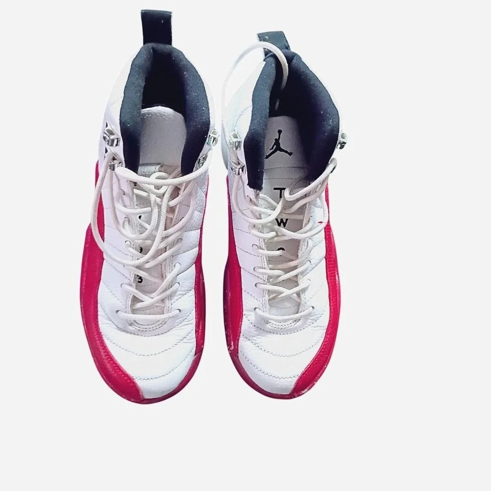 Jordan 12 Retro 